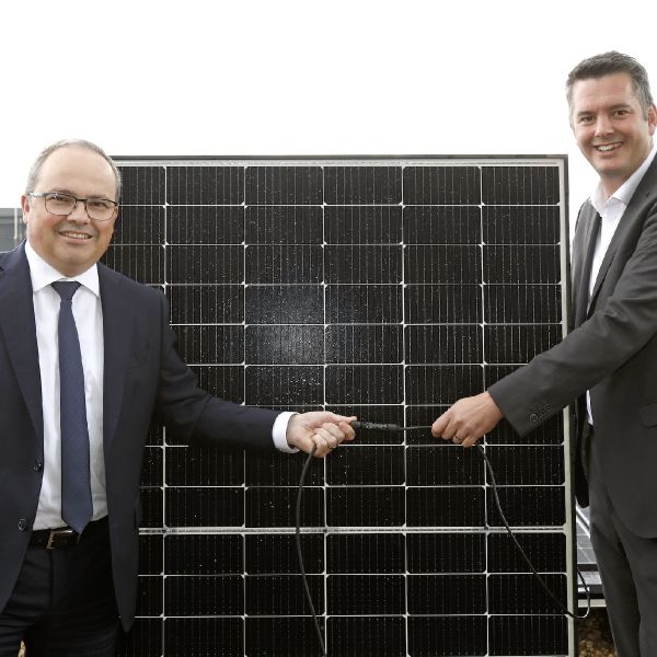  Banque Raiffeisen inaugure le premier projet photovoltaïque 100% made in Luxembourg